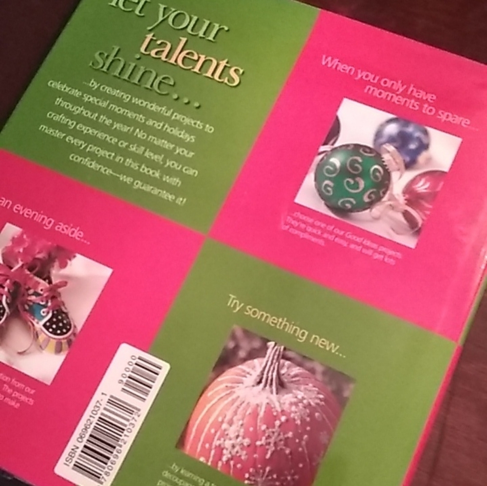 📚 Bundle of 2 Better Homes & Gardens Crafts & DIY Books - Picture 4 of 4